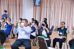 มรท. จัดโครงการมหาวิทยาลัยแห่งความสุข (How to Make TRU a Happy Workplace)