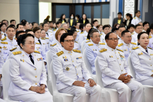 อธิการบดี ผู้บริหาร และบุคลากร มรท. ร่วมกิจกรรมเฉลิมพระเกียรติและถวายพระพรชัยมงคลพระบาทสมเด็จพระเจ้าอยู่หัว และร่วมการประชุม ทปอ.มรภ. ครั้งที่ 3/66