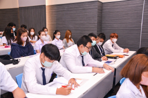 ศาลแรงงานภาค 1 จัดบรรยายให้ความรู้เกี่ยวกับกฎหมายและกระบวนการไกล่เกลี่ยข้อพิพาท