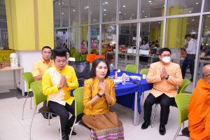 อธิการบดี มรท. นำคณะผู้บริหาร คณาจารย์ บุคลากร นักเรียน นักศึกษา ร่วมพิธีถวายพระพรชัยมงคล เนื่องในโอกาสวันเฉลิมพระชนมพรรษา พระบาทสมเด็จพระเจ้าอยู่หัว