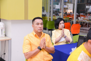 อธิการบดี มรท. นำคณะผู้บริหาร คณาจารย์ บุคลากร นักเรียน นักศึกษา ร่วมพิธีถวายพระพรชัยมงคล เนื่องในโอกาสวันเฉลิมพระชนมพรรษา พระบาทสมเด็จพระเจ้าอยู่หัว