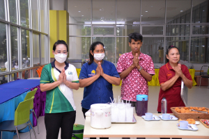 อธิการบดี มรท. นำคณะผู้บริหาร คณาจารย์ บุคลากร นักเรียน นักศึกษา ร่วมพิธีถวายพระพรชัยมงคล เนื่องในโอกาสวันเฉลิมพระชนมพรรษา พระบาทสมเด็จพระเจ้าอยู่หัว