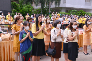 อธิการบดี มรท. นำคณะผู้บริหาร คณาจารย์ บุคลากร นักเรียน นักศึกษา ร่วมพิธีถวายพระพรชัยมงคล เนื่องในโอกาสวันเฉลิมพระชนมพรรษา พระบาทสมเด็จพระเจ้าอยู่หัว
