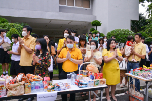 อธิการบดี มรท. นำคณะผู้บริหาร คณาจารย์ บุคลากร นักเรียน นักศึกษา ร่วมพิธีถวายพระพรชัยมงคล เนื่องในโอกาสวันเฉลิมพระชนมพรรษา พระบาทสมเด็จพระเจ้าอยู่หัว