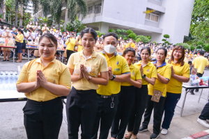 อธิการบดี มรท. นำคณะผู้บริหาร คณาจารย์ บุคลากร นักเรียน นักศึกษา ร่วมพิธีถวายพระพรชัยมงคล เนื่องในโอกาสวันเฉลิมพระชนมพรรษา พระบาทสมเด็จพระเจ้าอยู่หัว