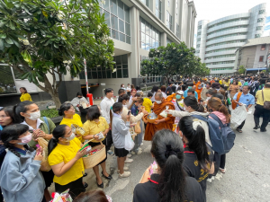 อธิการบดี มรท. นำคณะผู้บริหาร คณาจารย์ บุคลากร นักเรียน นักศึกษา ร่วมพิธีถวายพระพรชัยมงคล เนื่องในโอกาสวันเฉลิมพระชนมพรรษา พระบาทสมเด็จพระเจ้าอยู่หัว