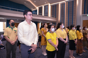 อธิการบดี มรท. นำคณะผู้บริหาร คณาจารย์ บุคลากร นักเรียน นักศึกษา ร่วมพิธีถวายพระพรชัยมงคล เนื่องในโอกาสวันเฉลิมพระชนมพรรษา พระบาทสมเด็จพระเจ้าอยู่หัว
