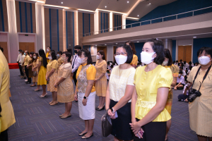 อธิการบดี มรท. นำคณะผู้บริหาร คณาจารย์ บุคลากร นักเรียน นักศึกษา ร่วมพิธีถวายพระพรชัยมงคล เนื่องในโอกาสวันเฉลิมพระชนมพรรษา พระบาทสมเด็จพระเจ้าอยู่หัว