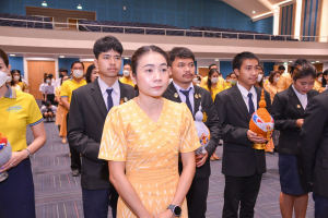 อธิการบดี มรท. นำคณะผู้บริหาร คณาจารย์ บุคลากร นักเรียน นักศึกษา ร่วมพิธีถวายพระพรชัยมงคล เนื่องในโอกาสวันเฉลิมพระชนมพรรษา พระบาทสมเด็จพระเจ้าอยู่หัว