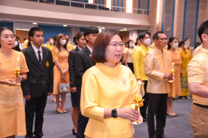 อธิการบดี มรท. นำคณะผู้บริหาร คณาจารย์ บุคลากร นักเรียน นักศึกษา ร่วมพิธีถวายพระพรชัยมงคล เนื่องในโอกาสวันเฉลิมพระชนมพรรษา พระบาทสมเด็จพระเจ้าอยู่หัว