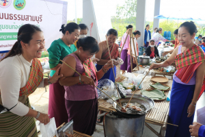 สำนักศิลปะและวัฒนธรรม และคณะมนุษยศาสตร์ฯ มรท. ร่วมกับเทศบาลตำบลป่าตาลจัดกิจกรรมลานวัฒนธรรม 3 บุรี