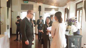 อธิการบดี ร่วมประชุมหารือในการดำเนินงานความร่วมมือทางวิชาการเกี่ยวกับข้อสอบวัดความสามารถทางภาษาอังกฤษ