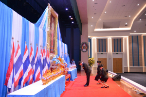 มรท. จัดพิธีถวายพระพรสมเด็จนางเจ้าสิริกิติ์ พระบรมราชินีนาถ พระบรมราชชนนีพันปีหลวง
