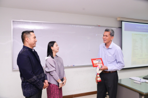 มรท. เชิญผู้เกษียณฯ ร่วมงานมุทิตาจิตเกษียณอายุราชการ