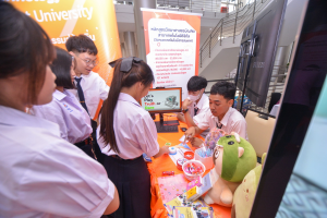 เปิดงาน 103 ปี เทพสตรี สู่การพัฒนาที่ยั่งยืน 
