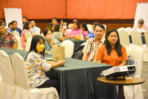 มรท. จัดอบรมหนึ่งวิสัยทัศน์ หนึ่งดวงใจ สานสัมพันธ์น้องพี่เทพสตรี สู่การพัฒนามหาวิทยาลัยที่ยั่งยืน รุ่นที่ 2