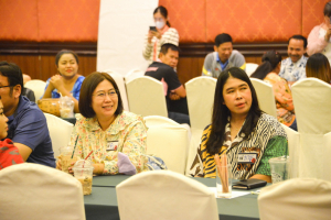 มรท. จัดอบรมหนึ่งวิสัยทัศน์ หนึ่งดวงใจ สานสัมพันธ์น้องพี่เทพสตรี สู่การพัฒนามหาวิทยาลัยที่ยั่งยืน รุ่นที่ 2