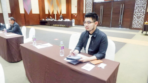 มรท. ร่วมการประชุมพิจารณาร่างรายงานการติดตามและการประเมินผลการพัฒนาท้องถิ่นของมหาวิทยาลัยราชภัฏตามพันธกิจของสถาบันอุดมศึกษากลุ่มที่ 3