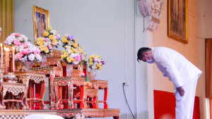มรท. ร่วมพิธีเจริญพระพุทธมนต์เฉลิมพระเกียรติ พระบาทสมเด็จพระเจ้าอยู่หัว สมเด็จพระนางเจ้าสิริกิติ์ พระบรมราชินีนาถ พระบรมราชชนนีพันปีหลวง และสมเด็จพระนางเจ้าฯ พระบรมราชินี ประจำปี พ.ศ. 2566 ครั้งที่ 8