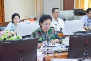 การประชุมทบทวนประกาศสภามหาวิทยาลัยราชภัฏเทพสตรีฯ