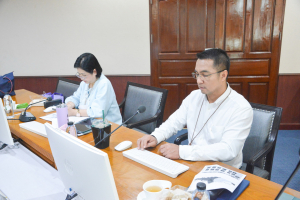 การประชุมทบทวนประกาศสภามหาวิทยาลัยราชภัฏเทพสตรีฯ