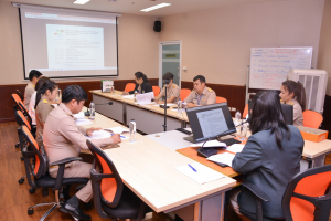 การประชุม คกก.จัดงานราตรีคืนสู่เหย้าชาวเทพสตรีฯ