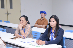 การประชุมผู้ประกอบการร้านค้า มรท. เพื่อชี้แจงการจัดเก็บอัตราค่าไฟฟ้า