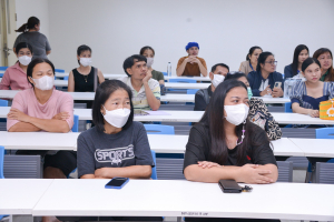 การประชุมผู้ประกอบการร้านค้า มรท. เพื่อชี้แจงการจัดเก็บอัตราค่าไฟฟ้า