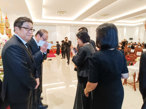 มรท. ร่วมพิธีสวดพระอภิธรรม ศ.ดร.วิจิตร ศรีสอ้าน