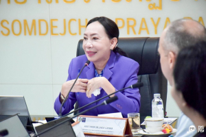 มรท. ร่วมเป็นเกียรติในพิธีลงนามความร่วมมือระหว่างที่ประชุมอธิการบดีมหาวิทยาลัยราชภัฏ และ บริติช เคานซิล อิงลิชสกอร์