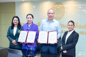 มรท. ร่วมเป็นเกียรติในพิธีลงนามความร่วมมือระหว่างที่ประชุมอธิการบดีมหาวิทยาลัยราชภัฏ และ บริติช เคานซิล อิงลิชสกอร์