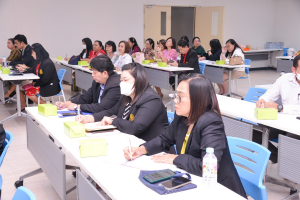 มรท. จัดโครงการขับเคลื่อนการเข้าสู่ตำแหน่งทางวิชาการของคณาจารย์