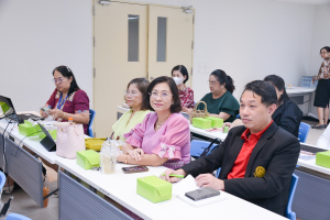 มรท. จัดโครงการขับเคลื่อนการเข้าสู่ตำแหน่งทางวิชาการของคณาจารย์