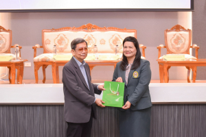 มรท. จัดโครงการขับเคลื่อนการเข้าสู่ตำแหน่งทางวิชาการของคณาจารย์