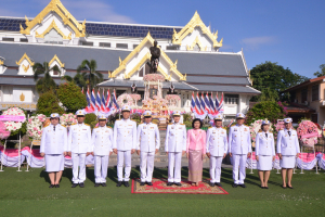 มรท. ร่วมพิธีถวายพวงมาลาสักการะเนื่องในวันคล้ายวันสวรรคต รัชกาลที่ 5