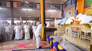 มรท. ร่วมพิธีเจริญพระพุทธมนต์เฉลิมพระเกียรติ พระบาทสมเด็จพระเจ้าอยู่หัว สมเด็จพระนางเจ้าสิริกิติ์ พระบรมราชินีนาถ พระบรมราชชนนีพันปีหลวง และสมเด็จพระนางเจ้าฯ พระบรมราชินี ประจำปี พ.ศ. 2566 ครั้งที่ 9