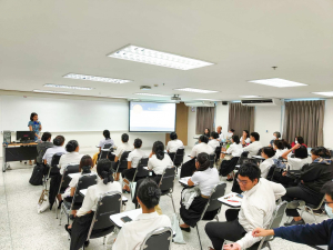 สาขาวิชาภาษาอังกฤษ ศศ.บ. จัดปฐมนิเทศนักศึกษาฝึกประสบการณ์วิชาชีพ