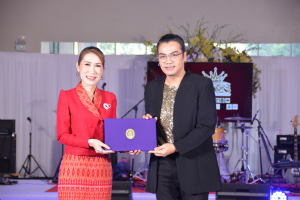 ครุศาสตร์ มหาวิทยาลัยราชภัฏเทพสตรี จัดใหญ่ส่งเสริมความเป็นไทยในสถานศึกษา การประกวดอิหล่าคำแพง EDUCATION Ambassador TRU 2023