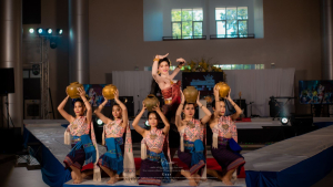 ครุศาสตร์ มหาวิทยาลัยราชภัฏเทพสตรี จัดใหญ่ส่งเสริมความเป็นไทยในสถานศึกษา การประกวดอิหล่าคำแพง EDUCATION Ambassador TRU 2023