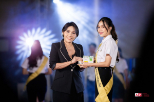 ครุศาสตร์ มหาวิทยาลัยราชภัฏเทพสตรี จัดใหญ่ส่งเสริมความเป็นไทยในสถานศึกษา การประกวดอิหล่าคำแพง EDUCATION Ambassador TRU 2023