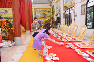 มรท. ร่วมงานประเพณีบุญผ้าป่าข้าวเม่าทอด