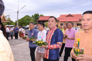 มรท. ร่วมงานประเพณีบุญผ้าป่าข้าวเม่าทอด