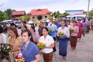 มรท. ร่วมงานประเพณีบุญผ้าป่าข้าวเม่าทอด