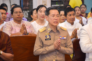 มรท. ร่วมงานประเพณีบุญผ้าป่าข้าวเม่าทอด