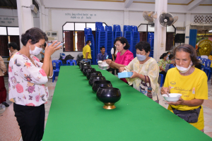 มรท. ร่วมงานประเพณีบุญผ้าป่าข้าวเม่าทอด