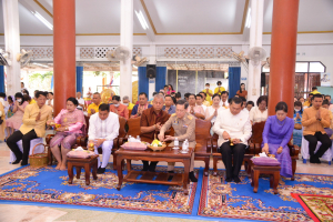 มรท. ร่วมงานประเพณีบุญผ้าป่าข้าวเม่าทอด