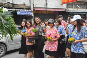 มรท. ร่วมงานลอยกระทงย้อนยุค ประจำปี 2566