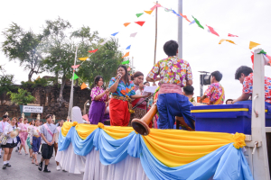 มรท. ร่วมงานลอยกระทงย้อนยุค ประจำปี 2566