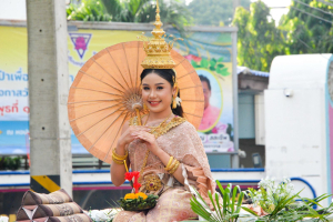 มรท. ร่วมงานลอยกระทงย้อนยุค ประจำปี 2566