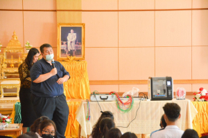 ปชส. มรท. พร้อมด้วย คณะเทคโนโลยีสารสนเทศ คณะเทคโนโลยีอุตสาหกรรม กองพัฒนานักศึกษา และนักศึกษา ร่วมลงพื้นที่แนะแนวการศึกษาและอาชีพโรงเรียนแก่งคอย จ.สระบุรี พบว่า ร้อยละ 80 ของนักเรียนชายที่เข้าร่วมการแนะแนวฯ มีความสนใจในหลักสูตรวิทยาศาสตรบัณฑิตและบริหารธุรกิจบัณฑิต และนักเรียนหญิงที่เข้าร่วมการแนะแนวฯ มีความสนใจในหลักสูตรอุตสาหกรรมศาสตรบัณฑิต